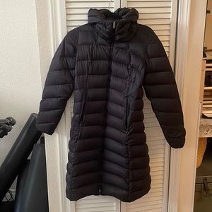 Long Down Quilted Black Patagonia very warm puffer winter jacket coat
